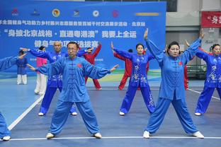 国王官方：亚历克斯-莱恩遭遇中度右脚踝高位扭伤 将缺席6-8周